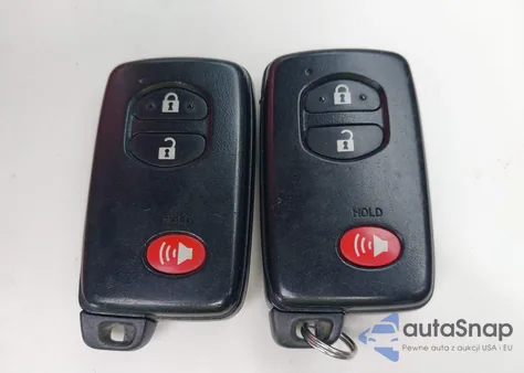 2012 Toyota Prius V Two из США, поврежденный, VIN JTDZN3EU9C3132828